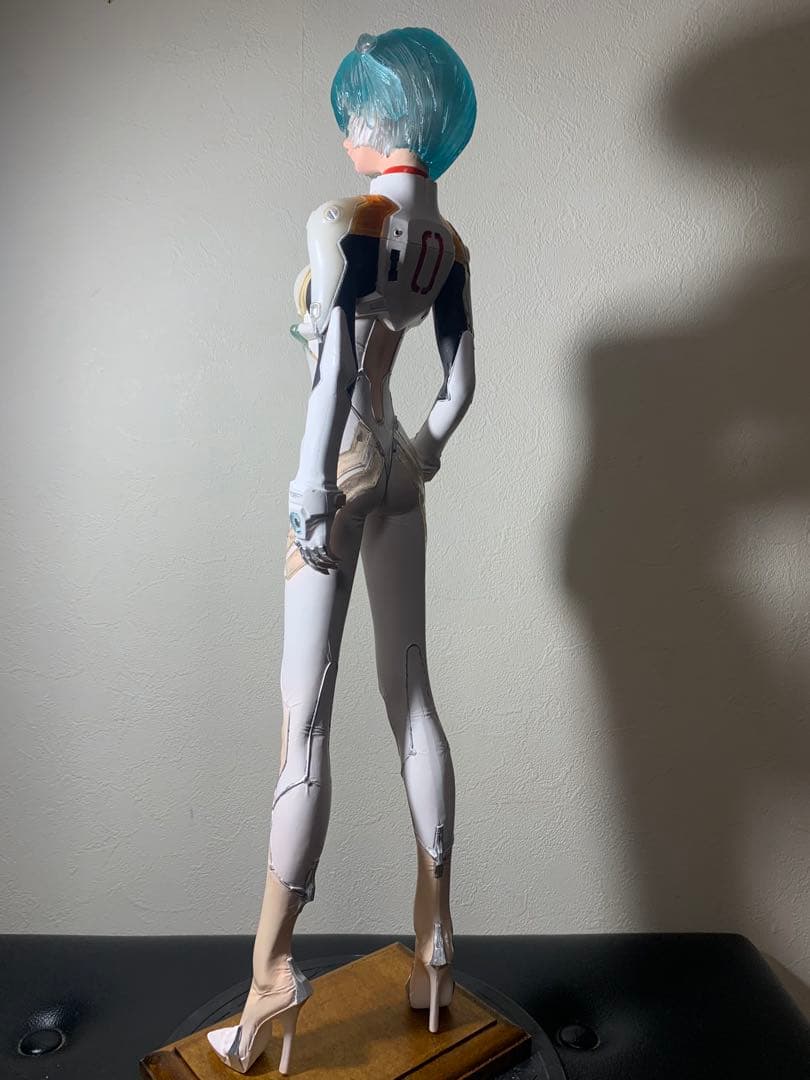 エヴァンゲリオンより綾波レイ ガレージキット完成品 荒木元太郎氏造形