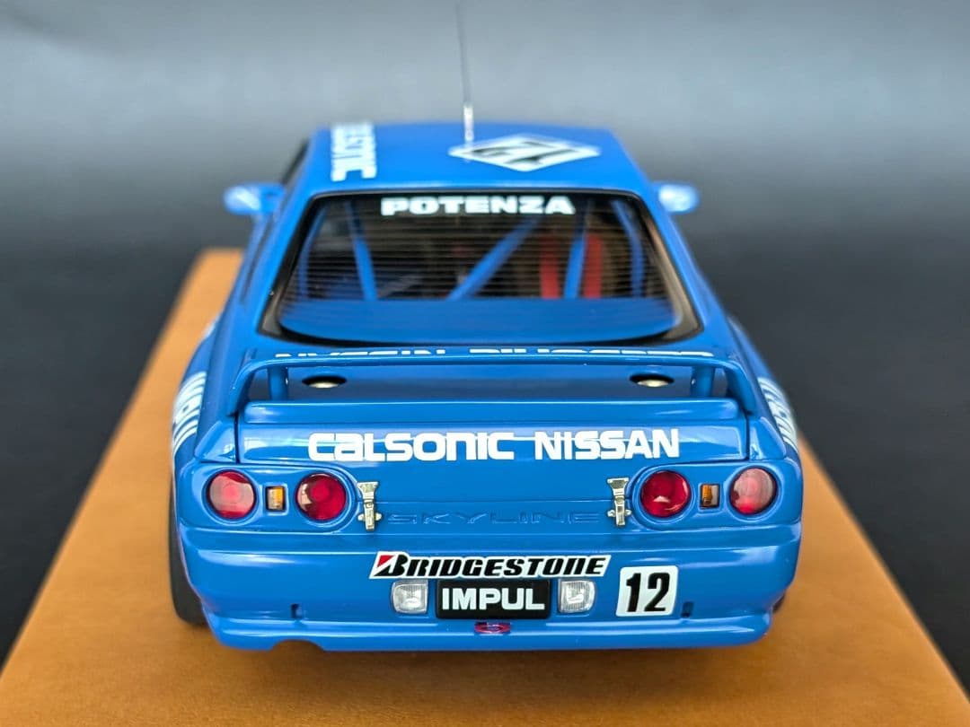 オートアート 1/18 日産スカイライン GT-R R32 カルソニック #12