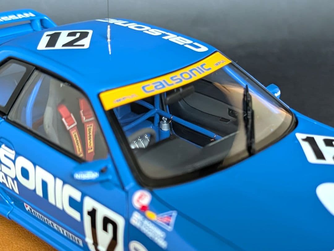 オートアート 1/18 日産スカイライン GT-R R32 カルソニック #12