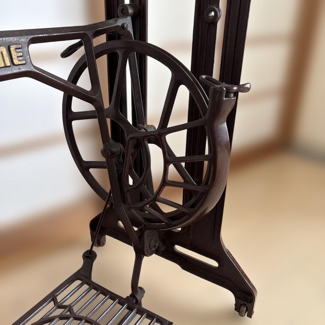 JANOME ジャノメ ミシン台　脚のみ アンティーク　ダークブラウン