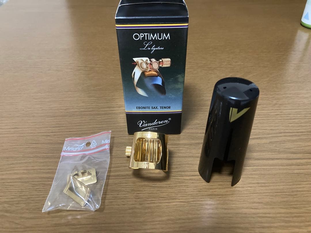 Vandoren（バンドレン）オプティマム　テナーサックス用リガチャー　金メッキ