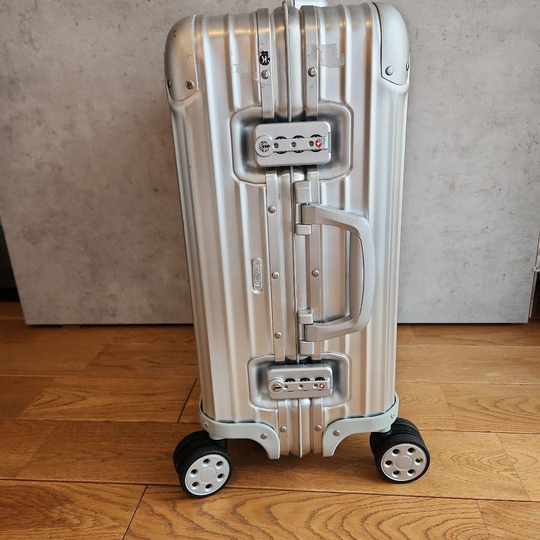 RIMOWA　トパーズ4輪　　45L　シルバー　アルミ　56×45×25　正規品