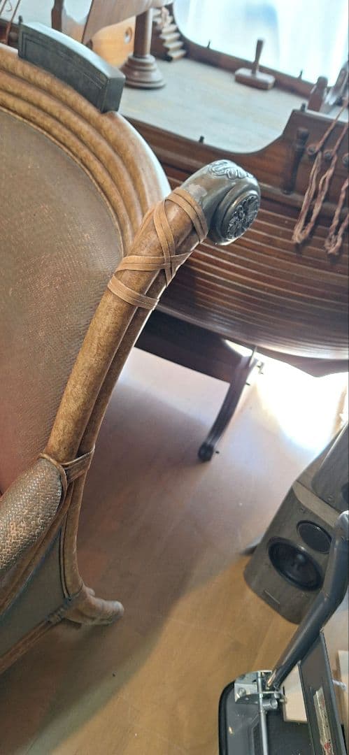 ライオン彫刻 アジアンスタイル椅子