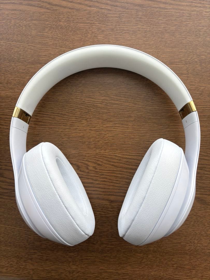 ヘッドホン BEATS STUDIO3 WIRELESS