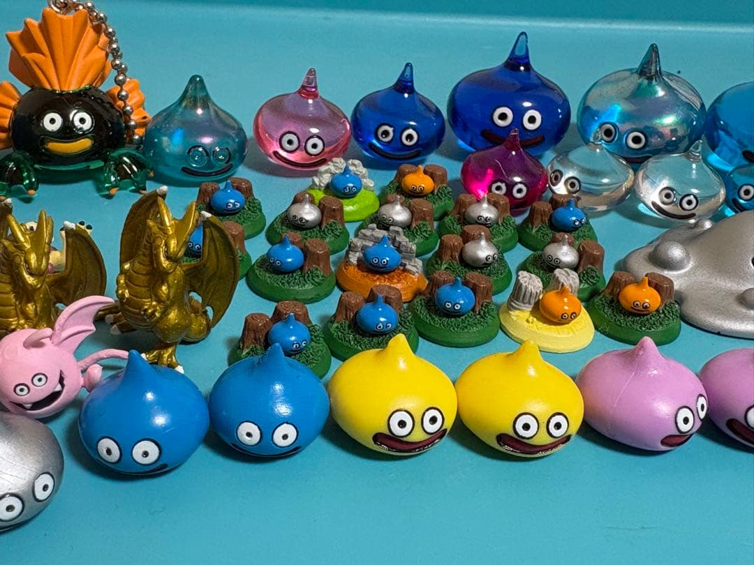ドラクエ　スライム等　ミニフィギュア　70個まとめ売り