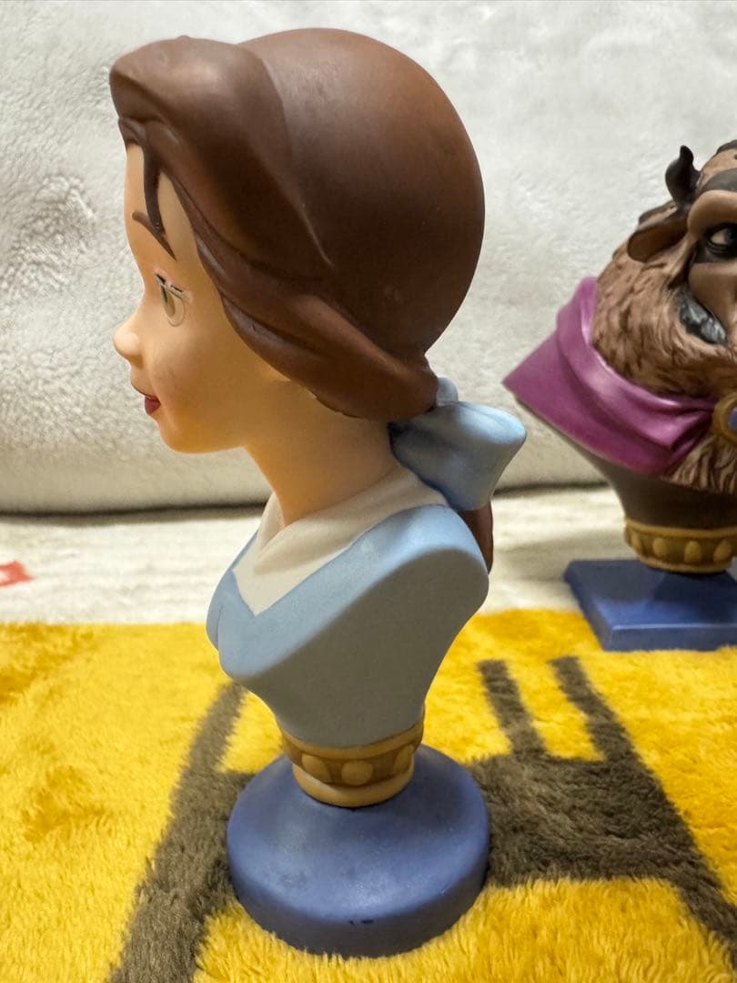 ベルとビースト 美女と野獣フィギュア　 陶器フィギュア⚠️(割れあり)