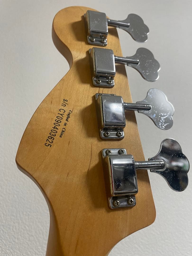 Fender Squier Jazz Bass スクワイヤー　ジャズベース
