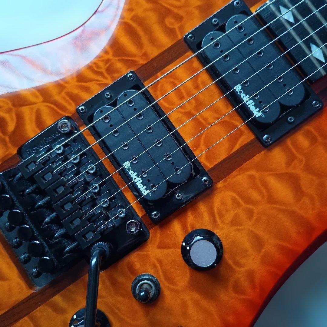 ギター B.C.Rich Mockingbird-ST HoneyBurst