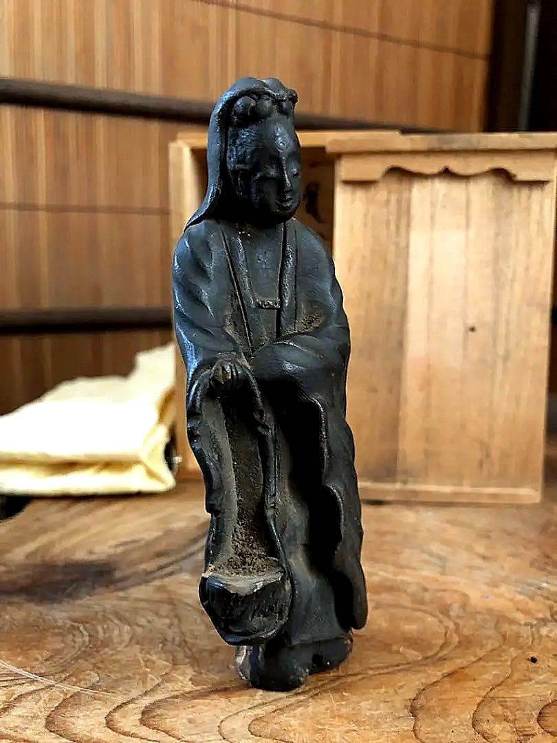 中国美術 古陶器 細密 観音菩薩像 在銘 仏像 桐箱付き