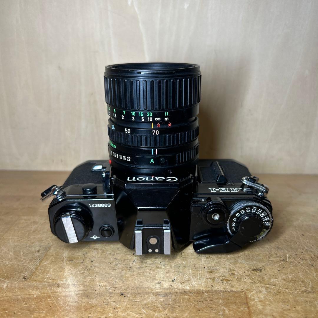 Canon AE-1ブラック+FD 35-70 f3.5-4.5 完動美品