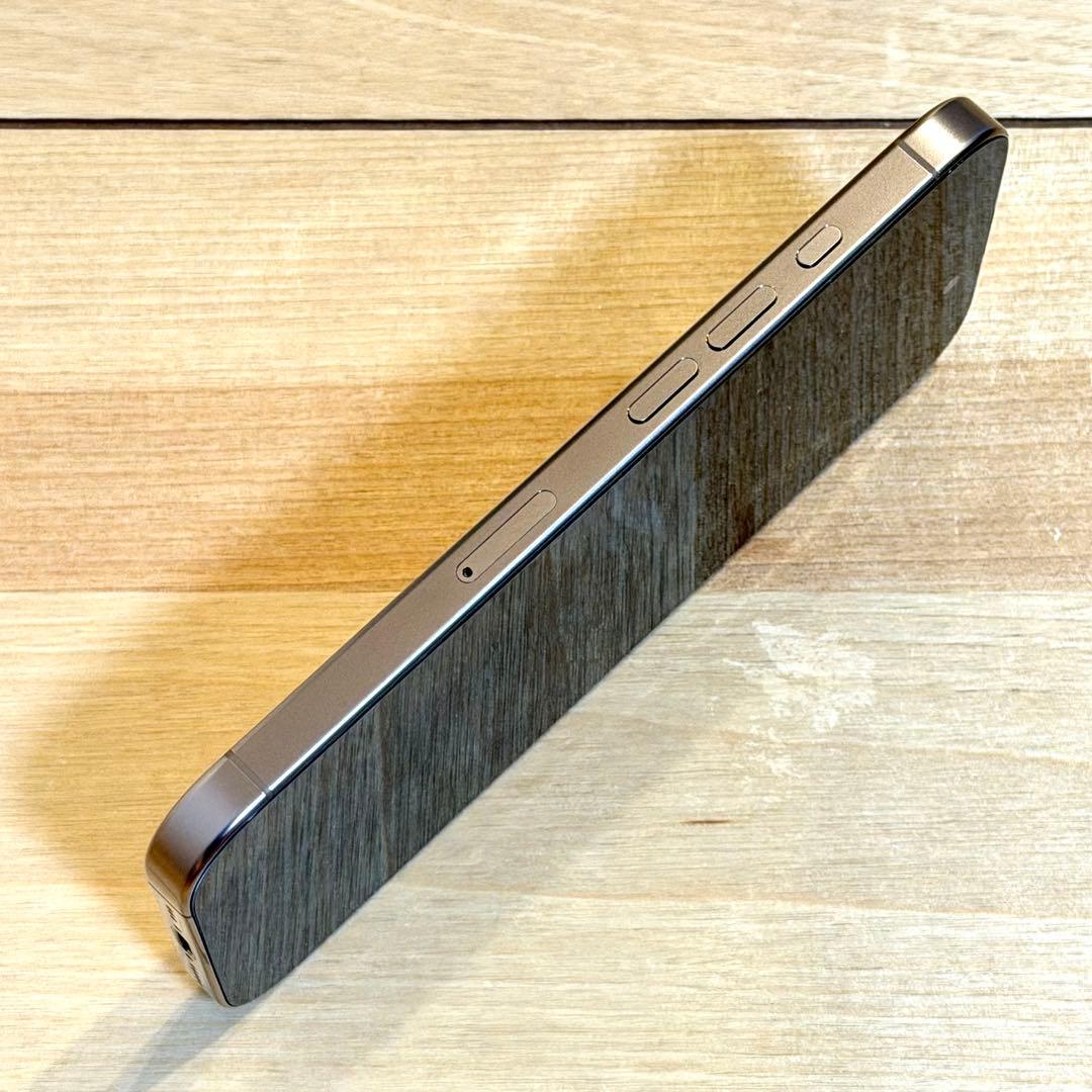 【極美品】iPhone16Pro 128GB デザートチタニウムSIMフリー