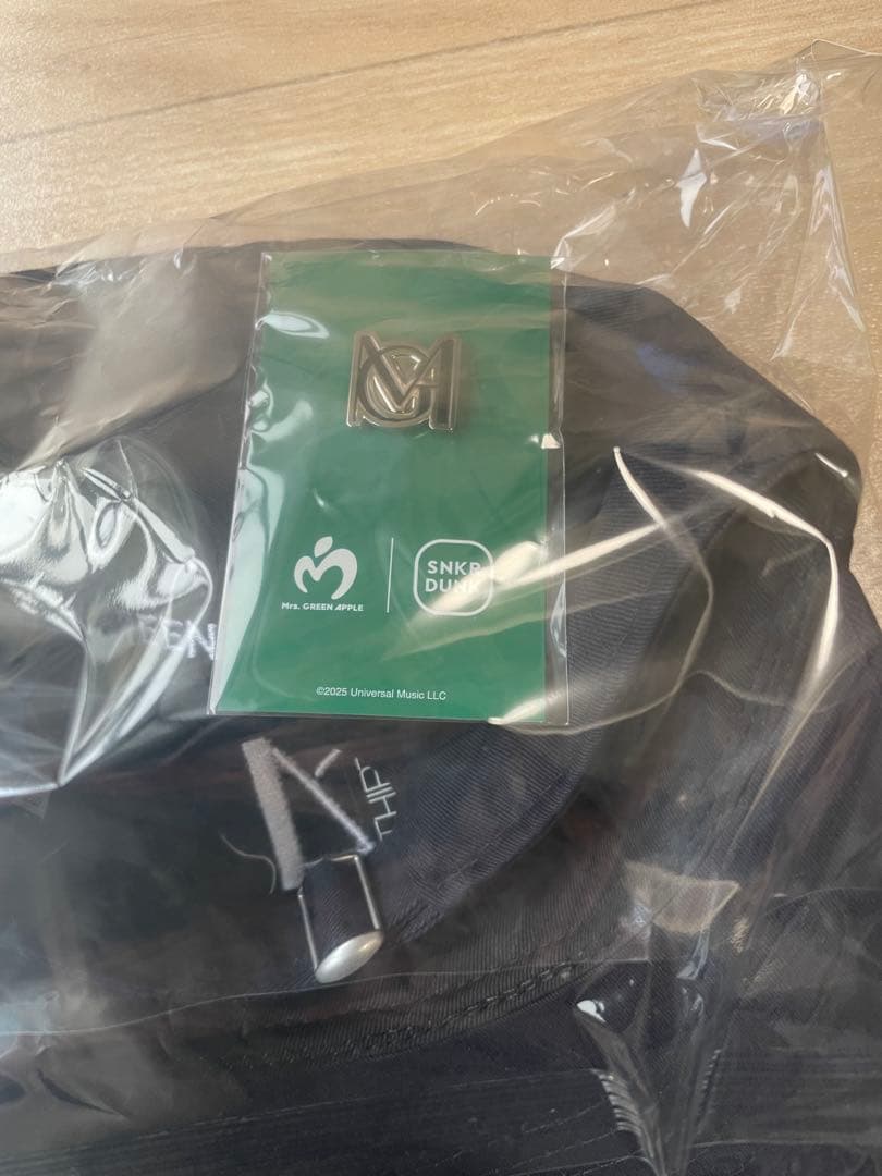 ミセス スニダン コラボ キャップ　ネイビー　ピンズ付き