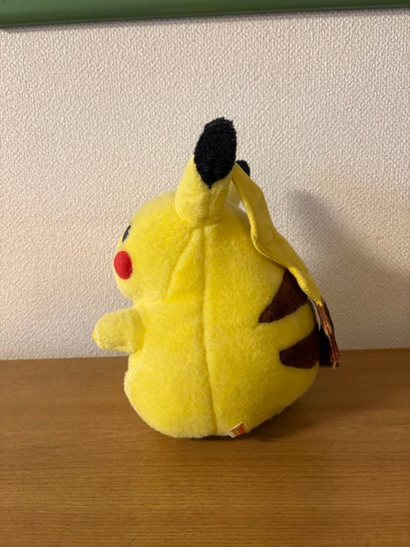初代 ピカチュウ ぬいぐるみ トミー