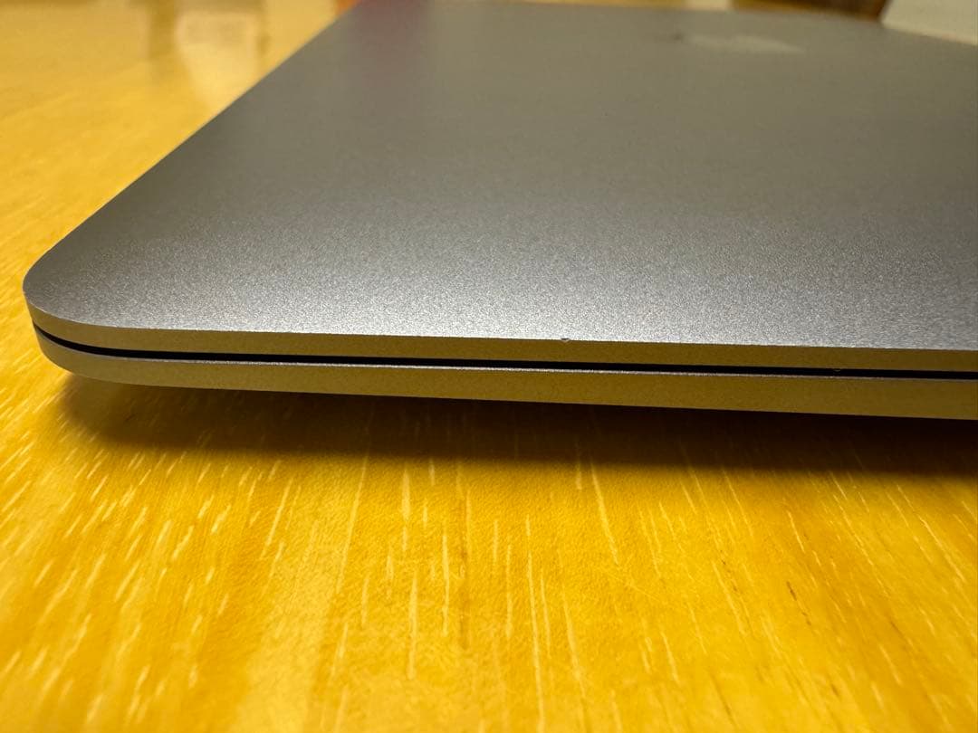 美品 MacBook Air M1 13インチ16GB 256GB