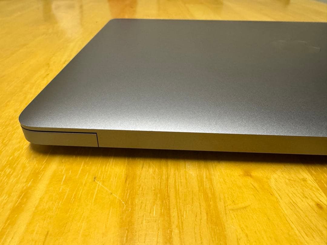 美品 MacBook Air M1 13インチ16GB 256GB