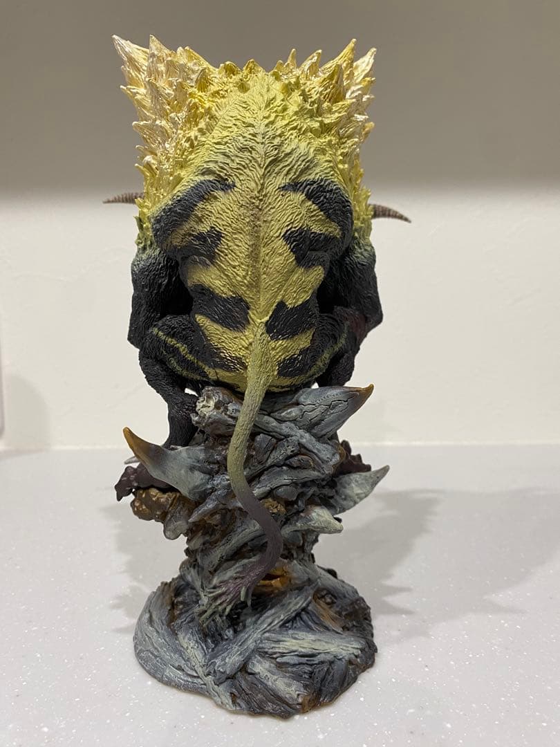 モンスターハンター クリエイターズモデル 激昂したラージャン フィギュア 復刻版