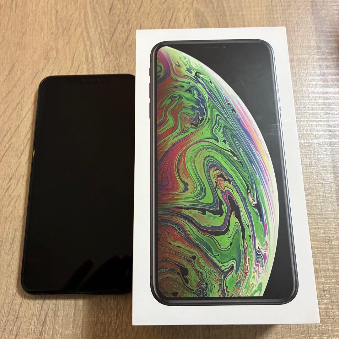 美品　iPhone Xs Max Space Gray 64 GB