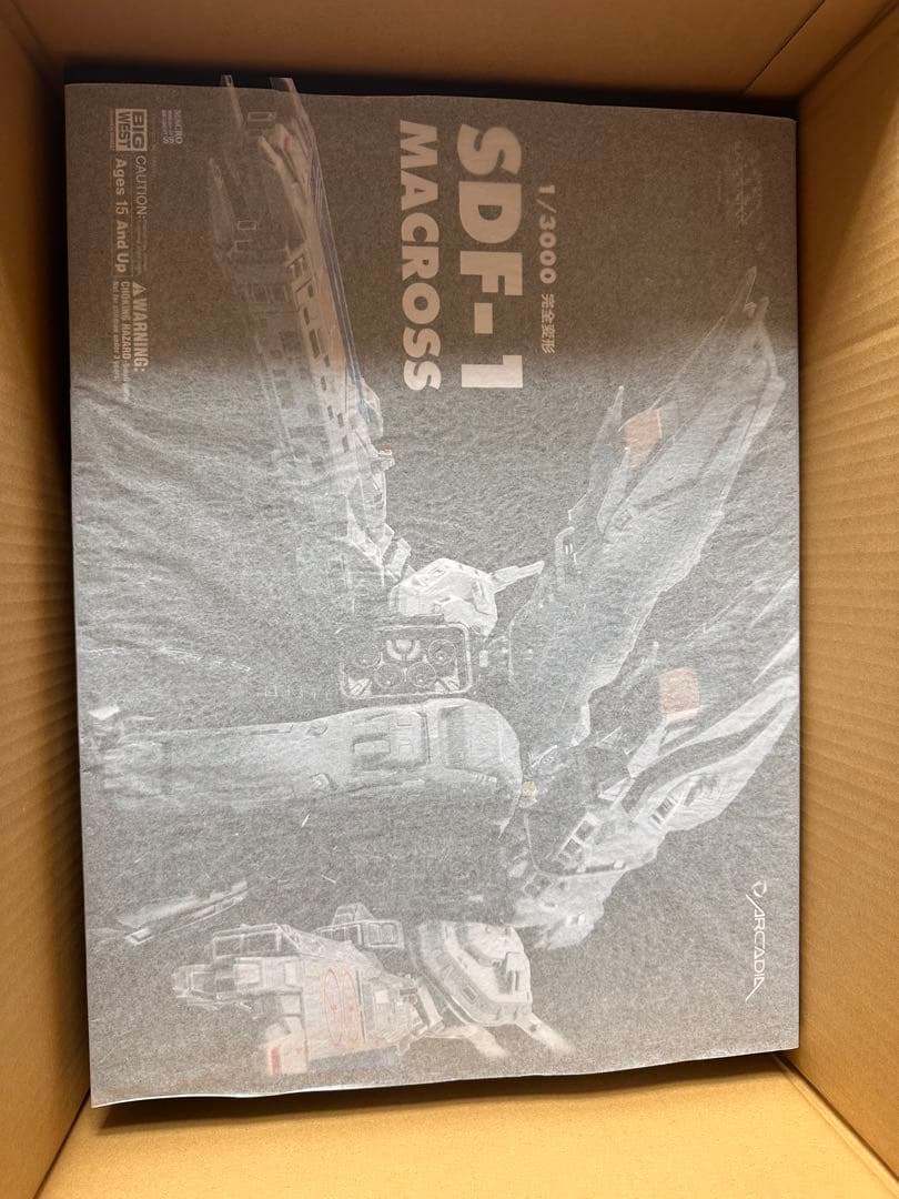 1/3000アルカディア　マクロス「 完全変形SDF-1 MACROSS」
