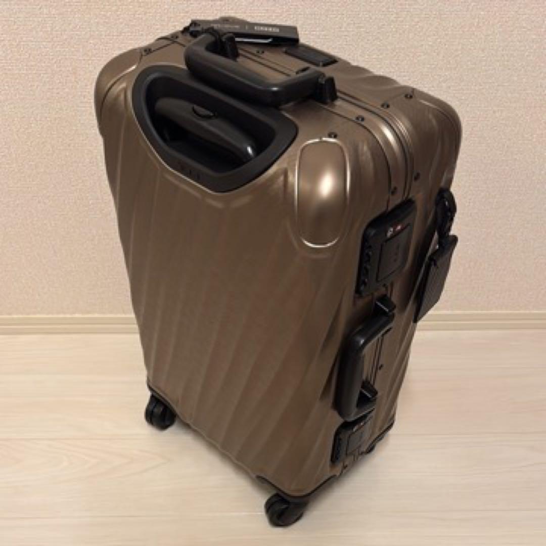 TUMI KITH コラボ キャリーケース　インターナショナルキャリーオン