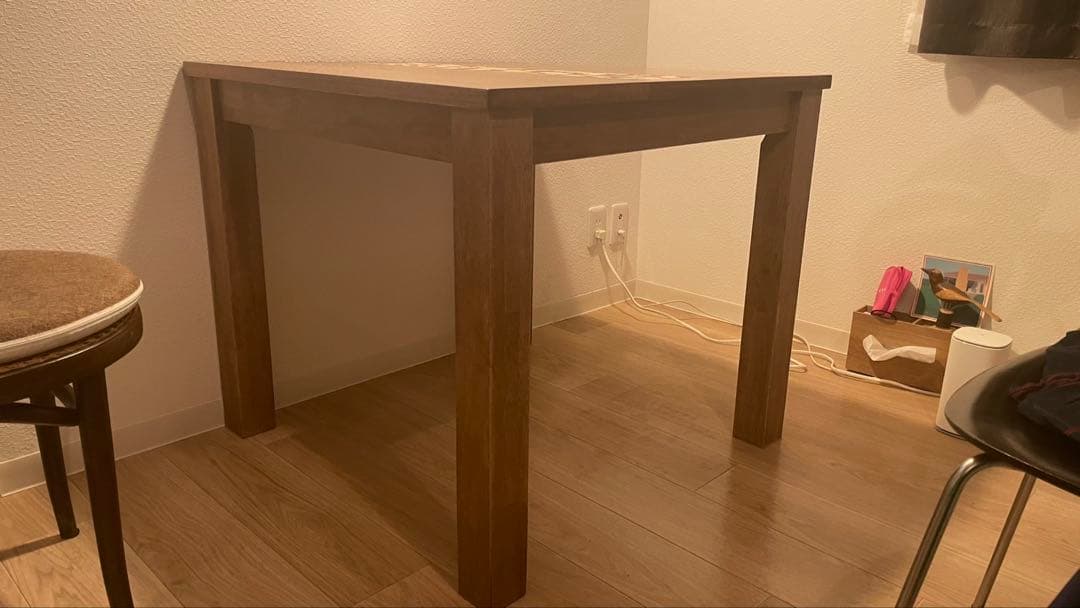 大川家具　ダイニングテーブル　タイル