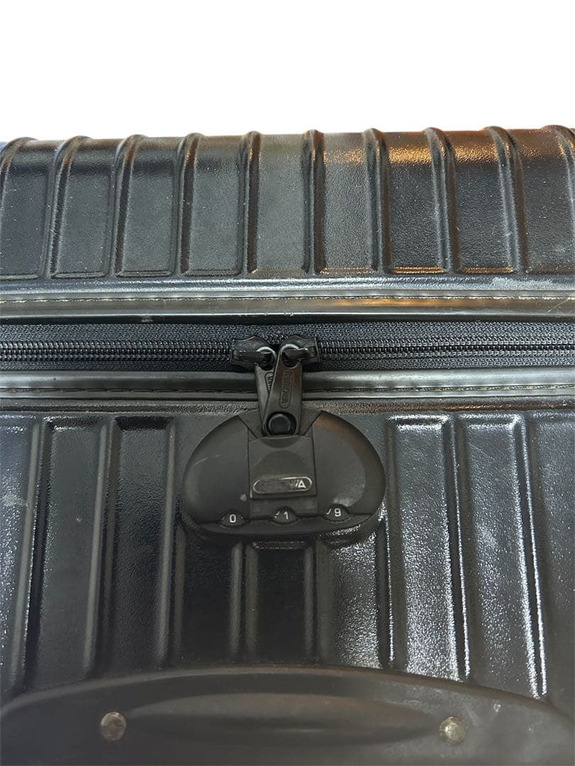 廃盤品　リモワ サルサ 110L 2輪　黒