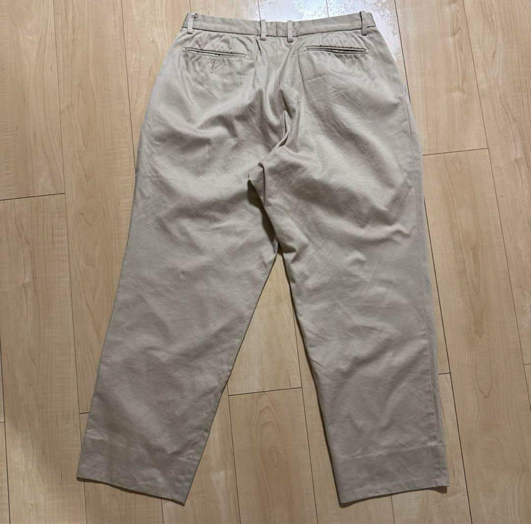 Beams 別注 Comoli 2タック ワイドテーパード チノパン パンツ