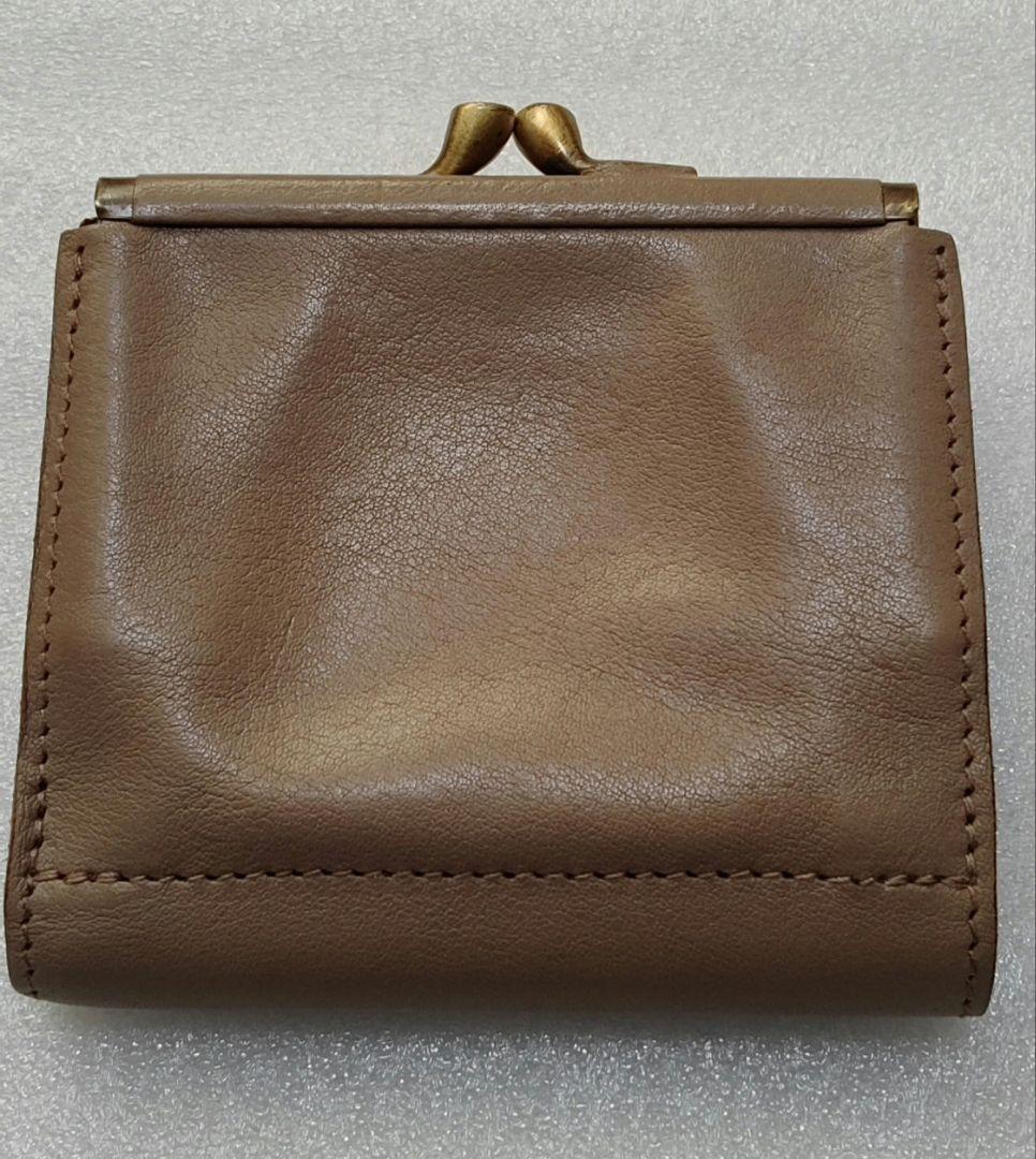 rima様　美品　IL BISONTE　二つ折り財布　ベージュ　がま口　ミニ財布