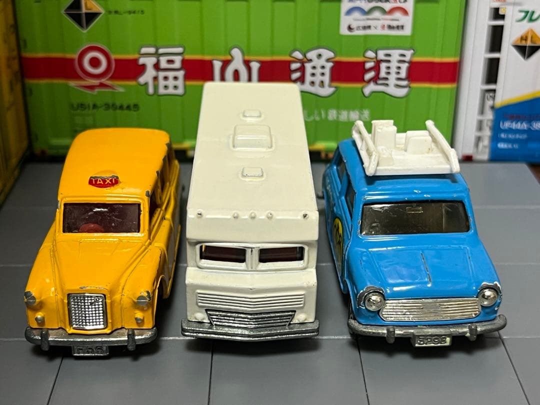 ★トミカ タクシーキャブ ウィネバゴ モーターホーム ミニクーパー タイプ