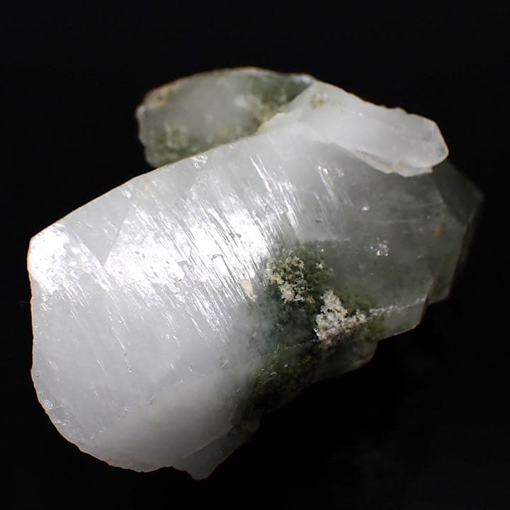 【パキスタン/バロチスタン産】クローライトイン(カーバチャー、ベント)クォーツ