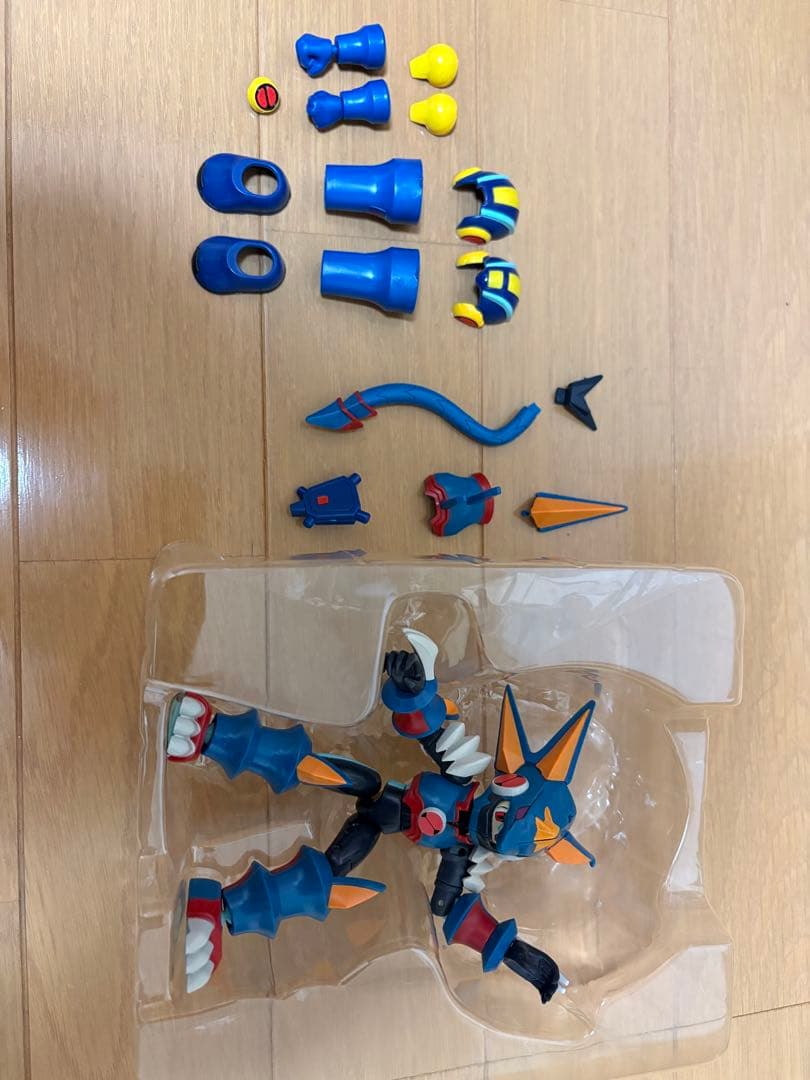 ロックマンエグゼ　BEAST OUT MODEL グレイガビースト