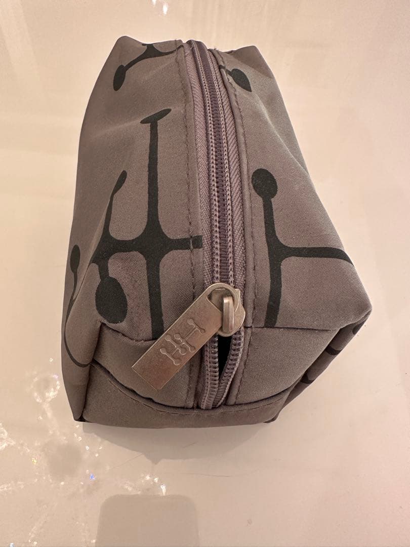 アメリカン航空ビジネスクラス用アメニティセット