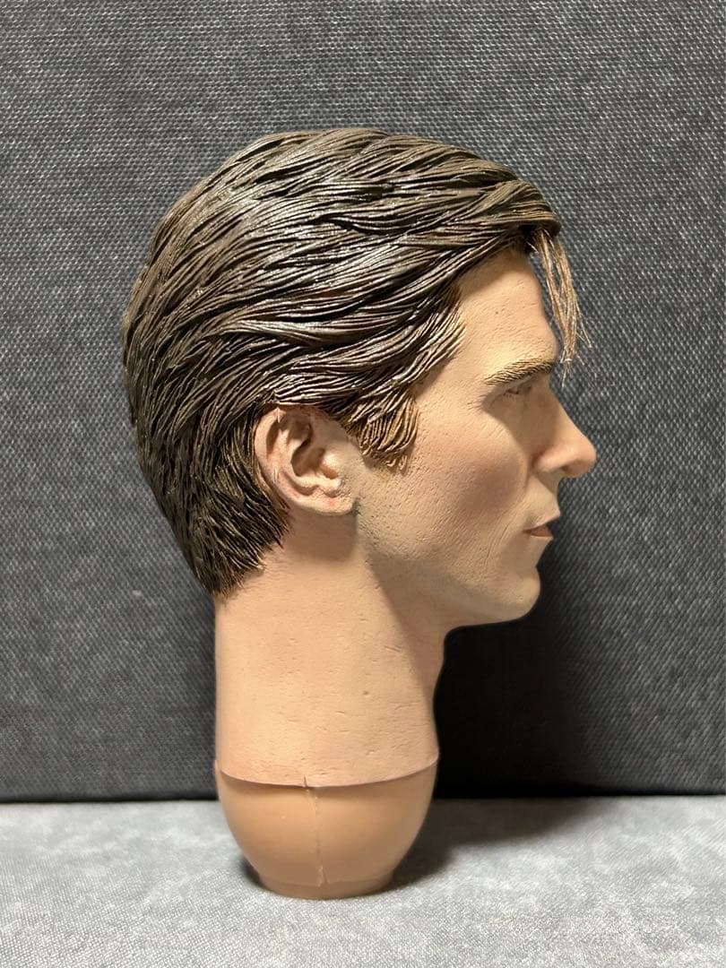 1/6 カスタムヘッド バットマン ビギンズ　ブルース・ウェイン