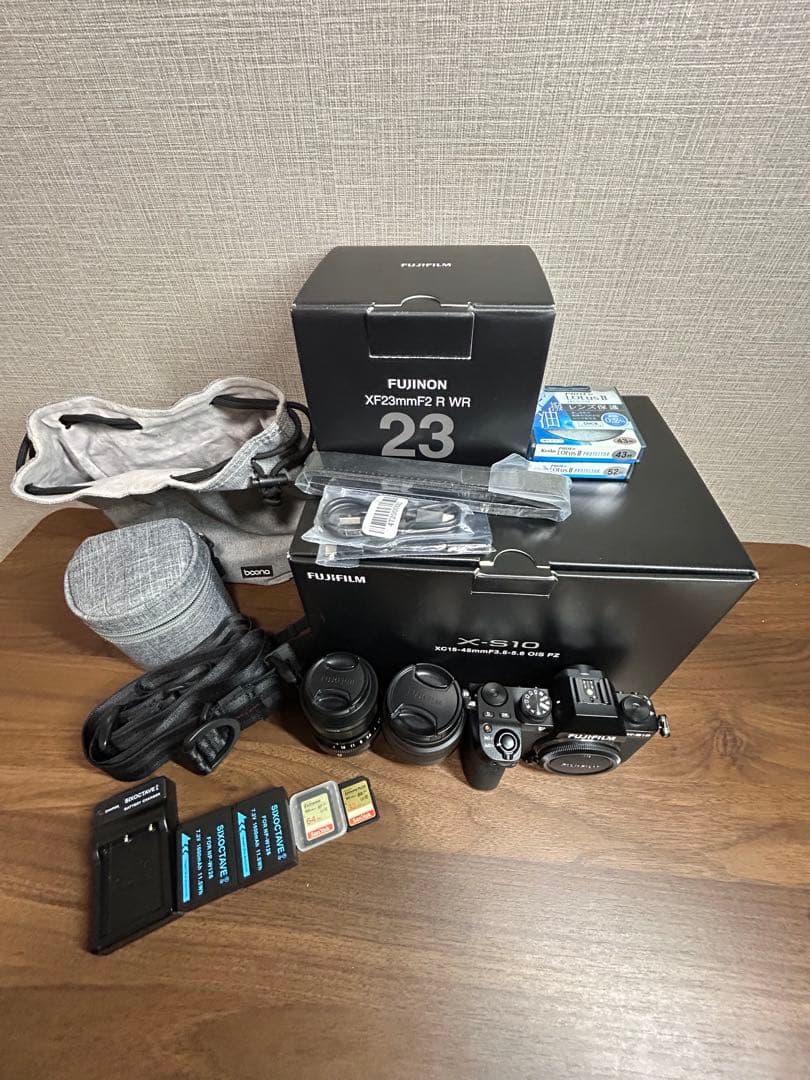 Fujifilm X-S10 デジタル一眼レフ カメラ