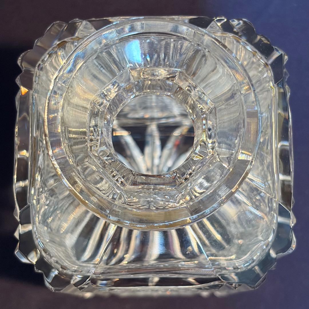 ボヘミアングラス　クリスタルガラス デキャンタ