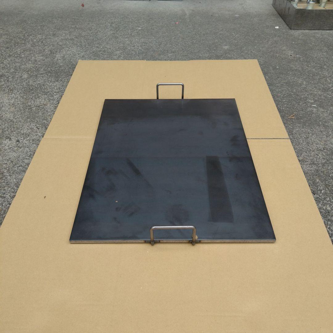 鉄板　持ち手付き　６００mm✕４５０mm　キャンプ　お好み焼きそば　学園文化祭