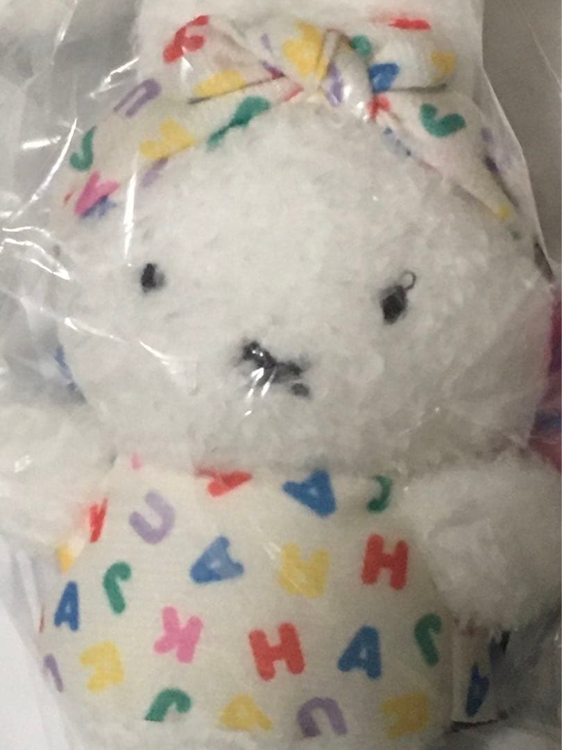 ミッフィー　原宿限定　HARAJUKU バッグチャーム　ぬいぐるみ　マスコット