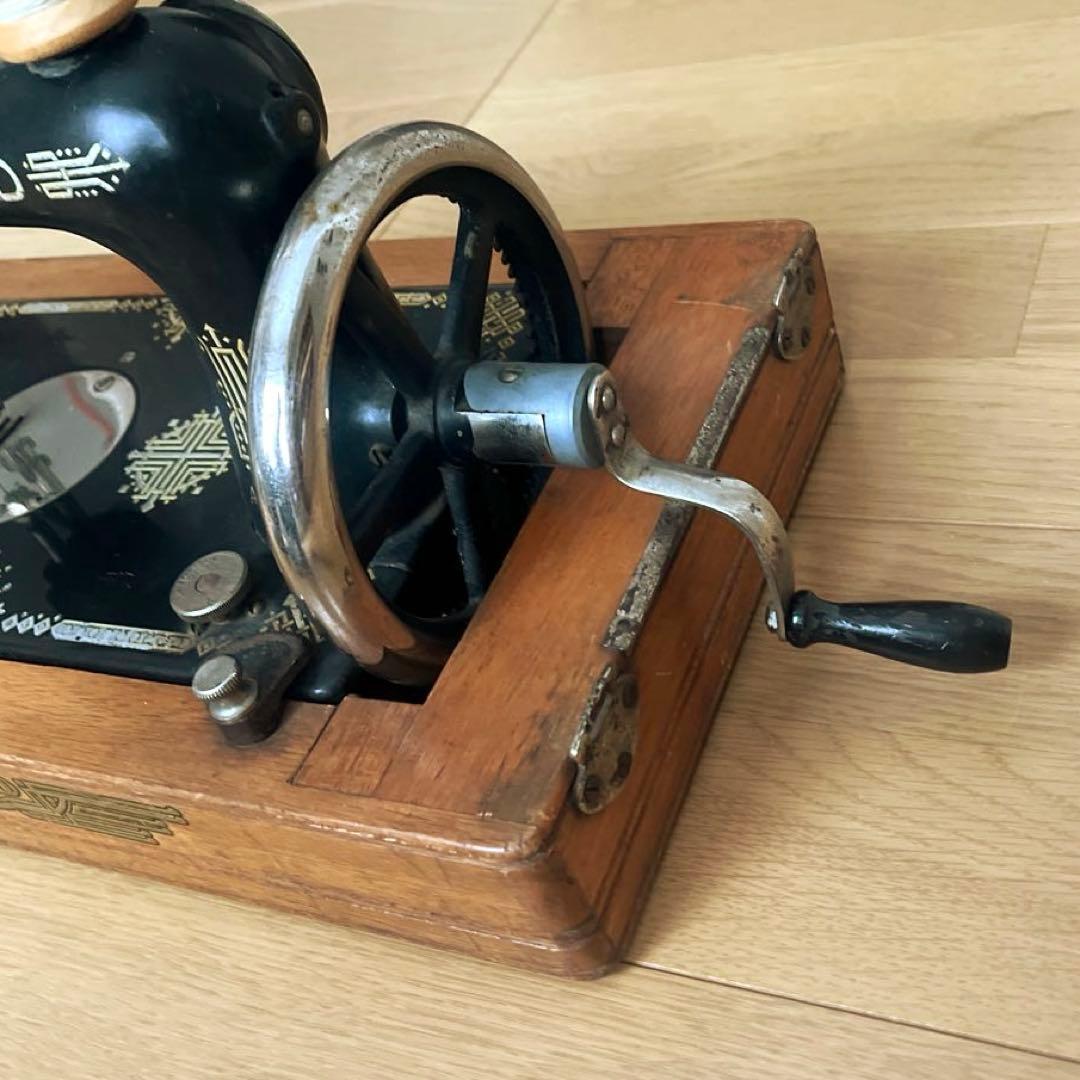 古道具　アンティーク　手回しミシン　LEAD インテリア