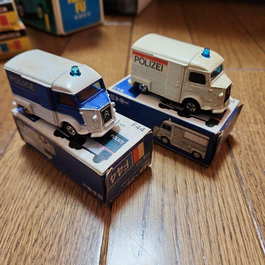 トミカ　F44　青と白セット　青箱　箱付き