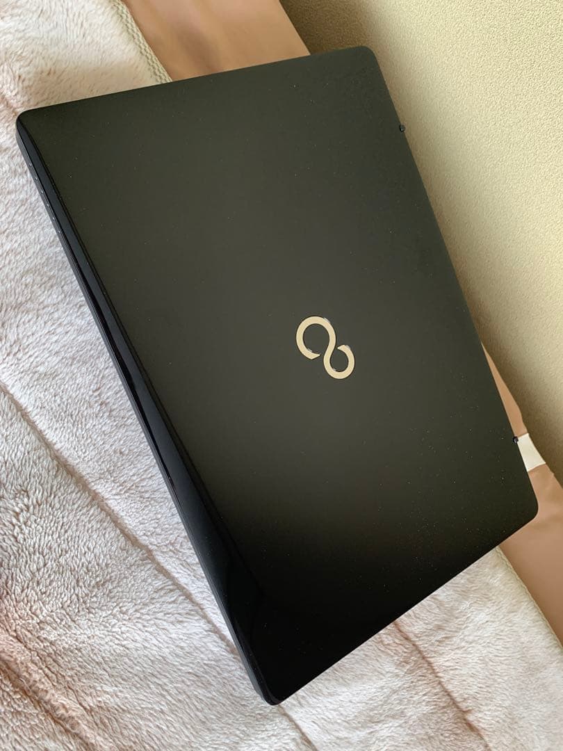 富士通 AH50 i7-7700HQ Windows11 SSD256G