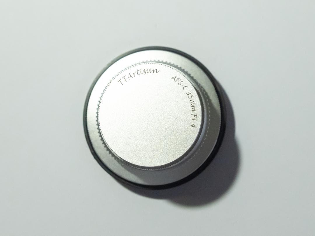 【中古】銘匠光学／TTArtisan 35mm f1.4 C／キヤノンRF用