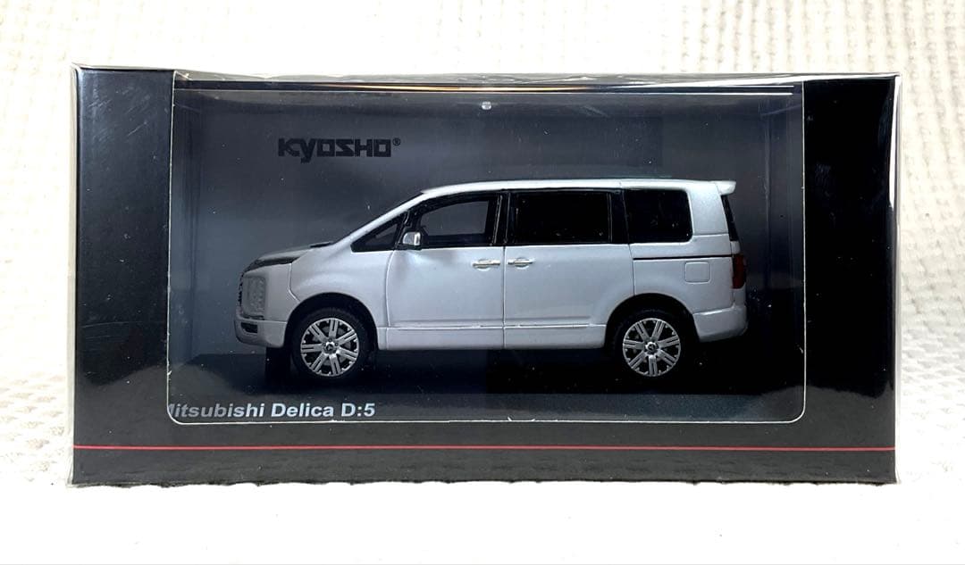 京商 1/43 三菱 デリカ D：5（白）＆トミカ　No.39 デリカD:5