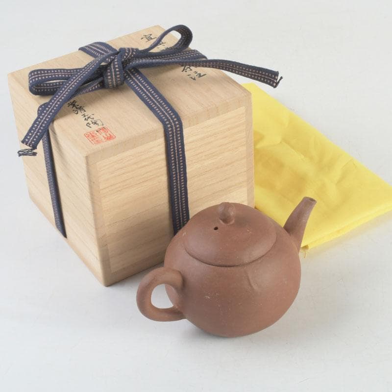 煎茶道具　常滑焼　三代山田陶山製　紫砂　朱泥　急須　共布共箱　V　9568