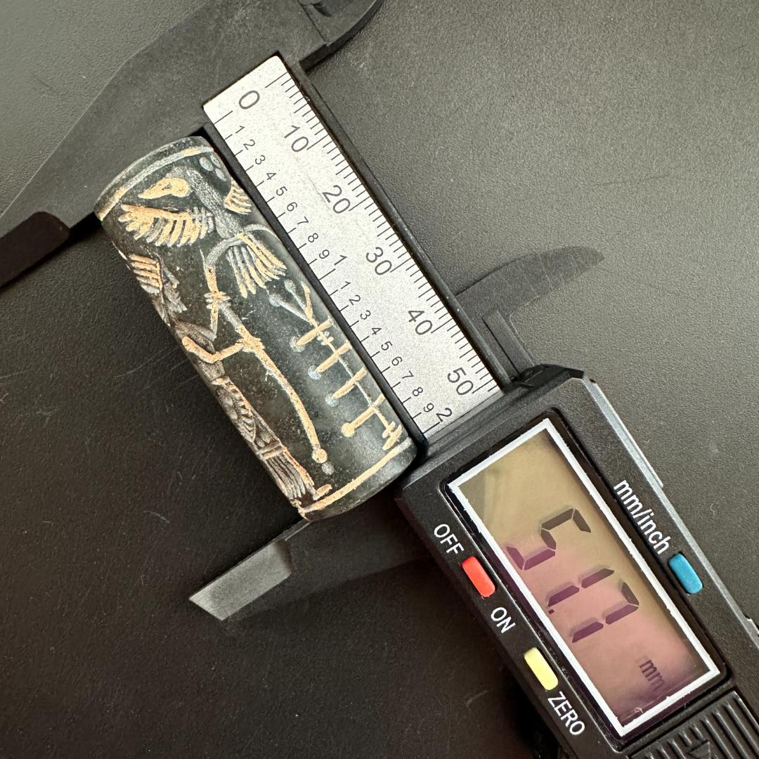 円筒印章 古代メソポタミア文明 楔形文字 バビロニア バビロン 1484