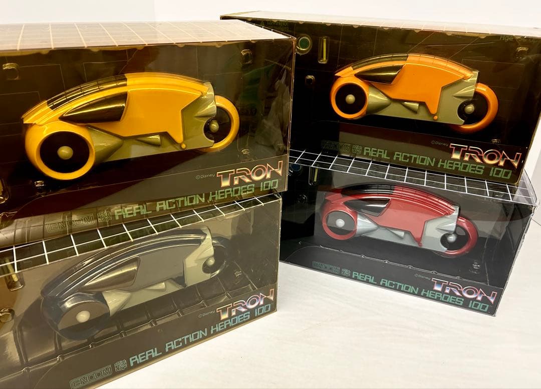 メディコムトイ TRON ライトサイクル　4種セット