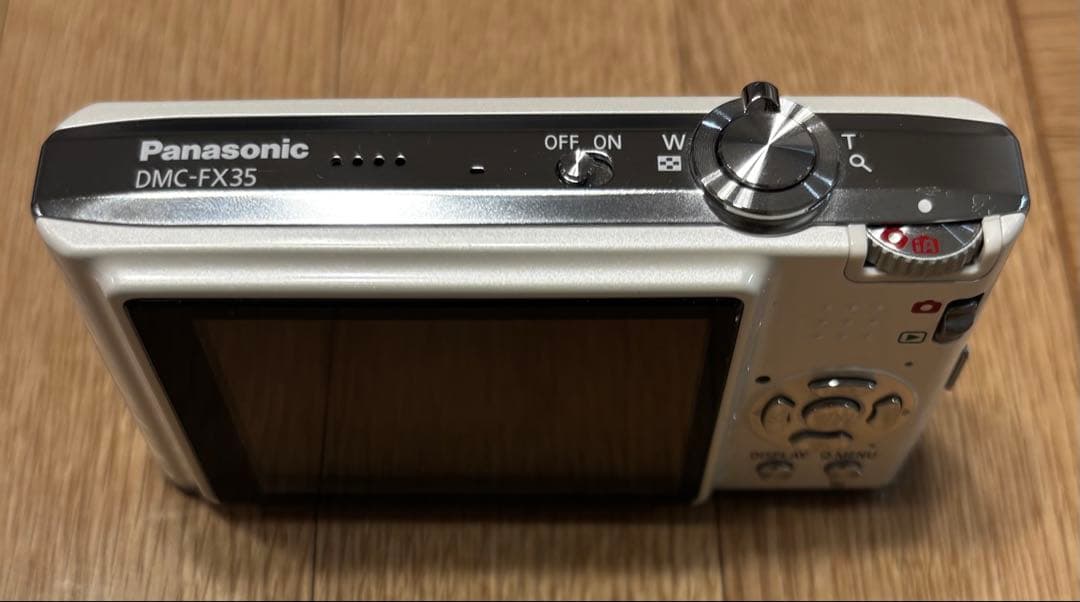 デジタルカメラ　Panasonic LUMIX DMC-FX35