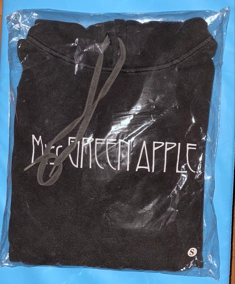 Mrs. GREEN APPLE ミセス パーカー バベルの塔　フーディ　S