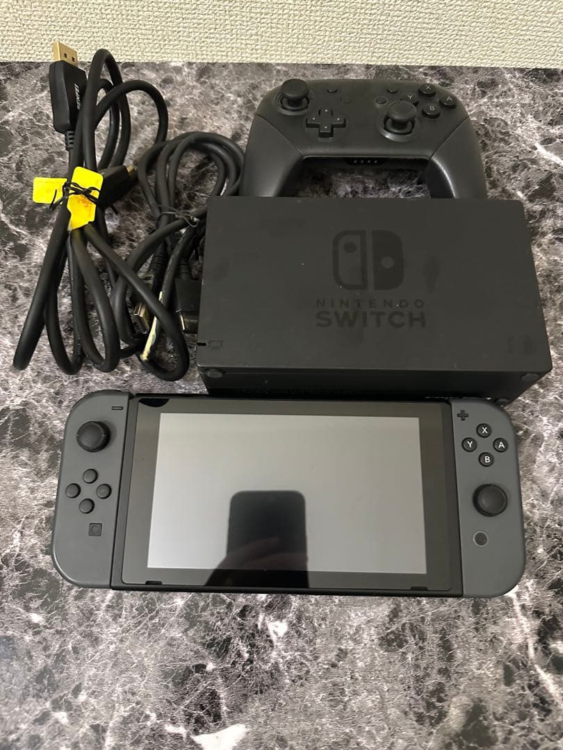 Nintendo Switch 本体 ブラック 純正プロコントローラー付き