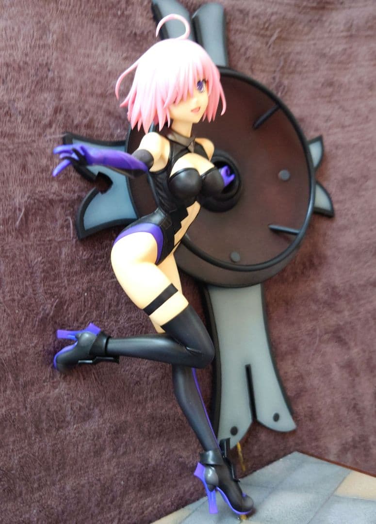 【塗装済完成品】マシュ・キリエライト 1/7 フィギュア ガレージキット