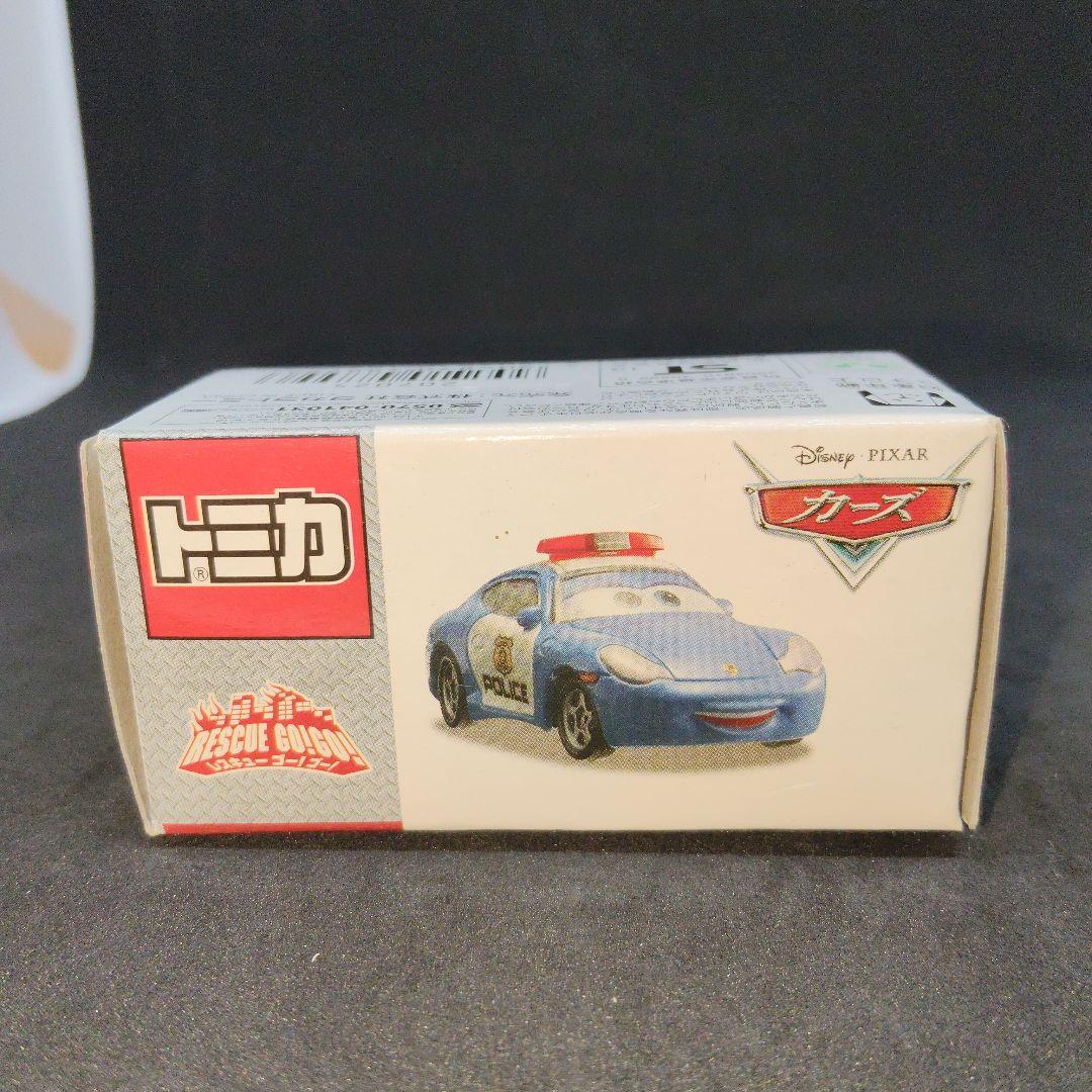 【新品　未使用】トミカ　カーズ　サリー（ポリスカータイプ）