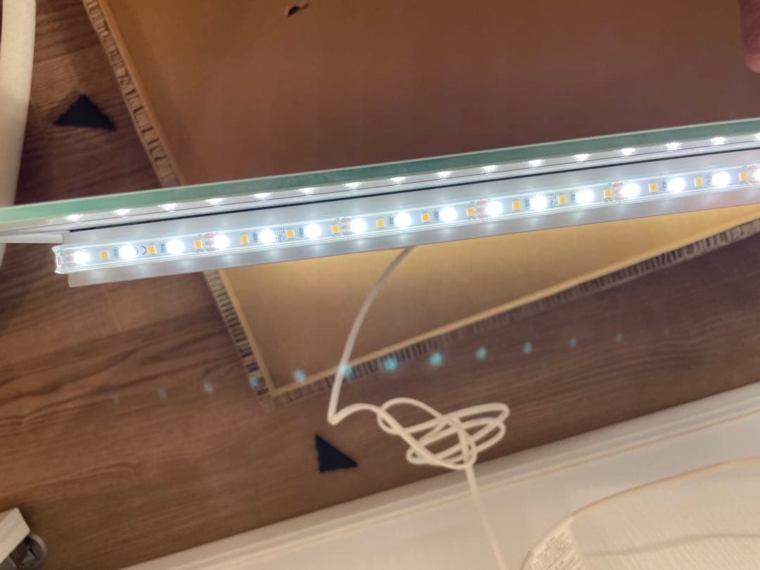 【タックのコン】LEDタッチセンサー付きミラー ホワイト50x70